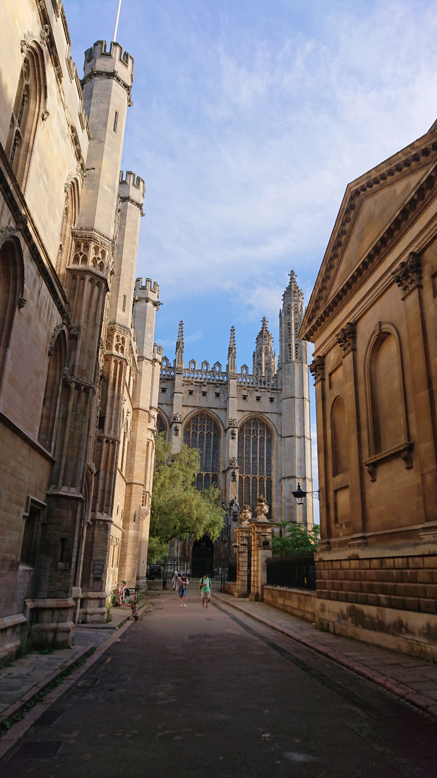 Cambridge guided walking tour